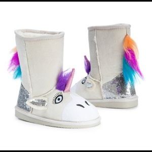 Unicorn Muk Luk boots size 11